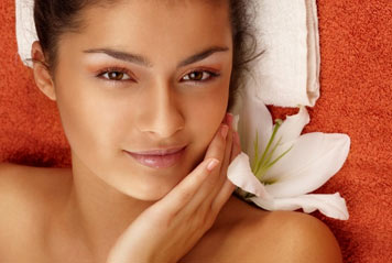 Skin Lighting Facial